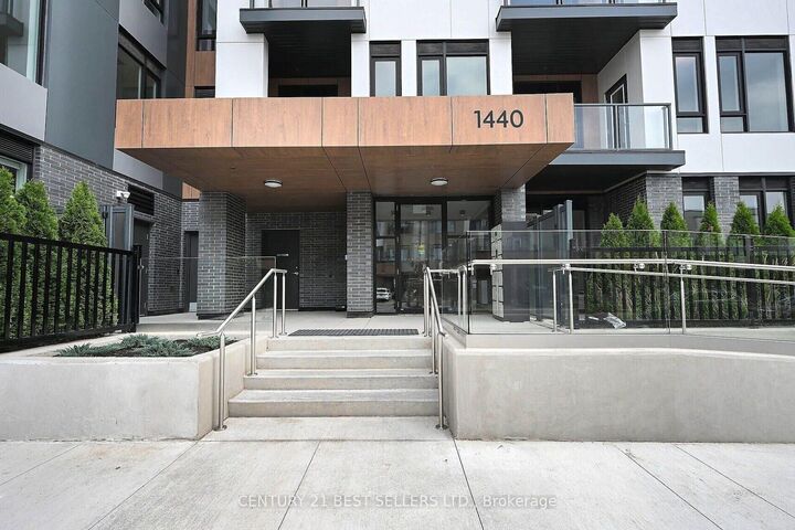 Photo de la propriété:  1440 Clarriage Court 510  ON L9T 2X5 