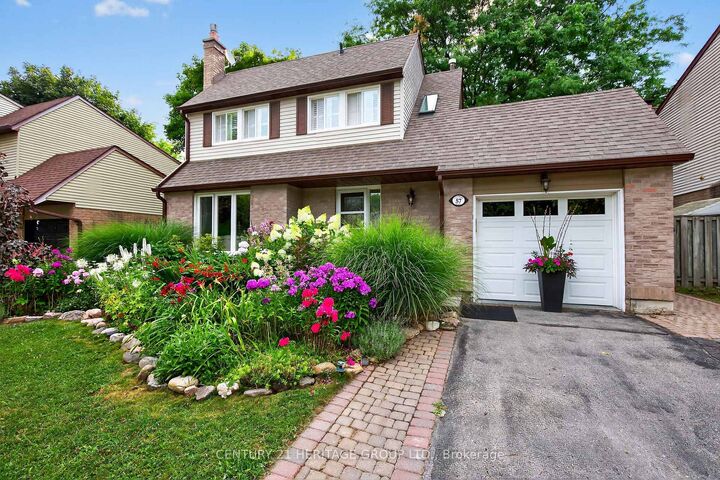 Property Photo:  57 Stoddart Drive  ON L4G 2G4 