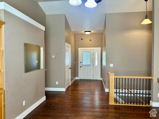 Property Photo:  460 N 250 E  UT 84326 