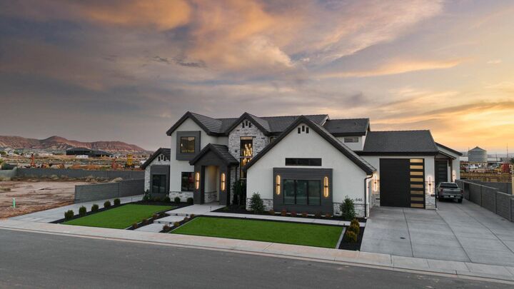 646 E Pine St  Washington UT 84780 photo