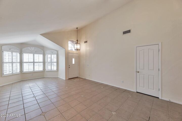Property Photo:  2312 E Williams Drive  AZ 85024 