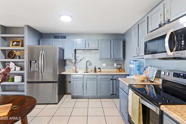 Property Photo:  13810 N 48th Avenue  AZ 85306 