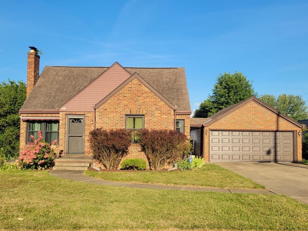Property Photo:  153 Sloan Avenue  OH 44805 