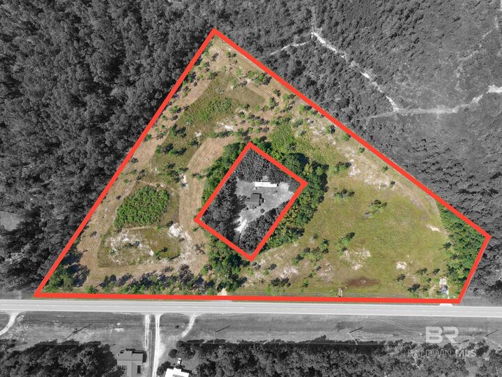 Property Photo:  50945 US Highway 31  AL 36507 