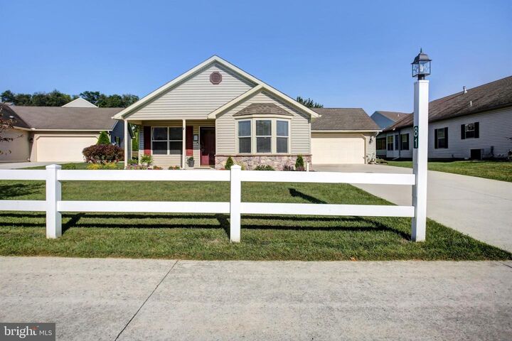 Property Photo:  81 Lantern Lane  PA 17257 