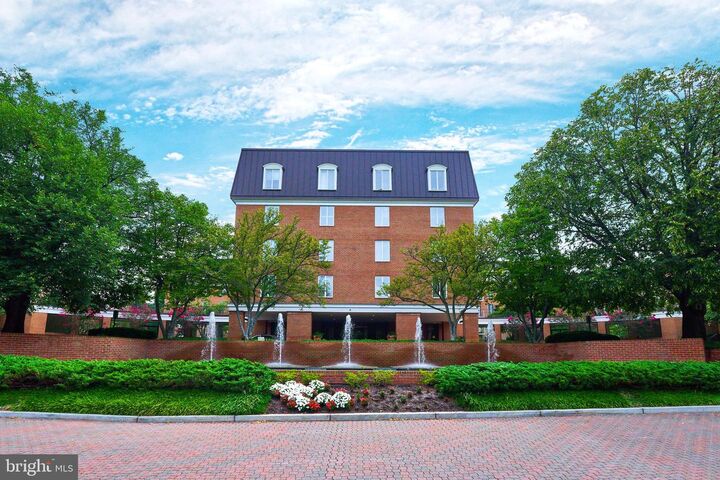 Property Photo: 8101 Connecticut Avenue N-508 MD 20815