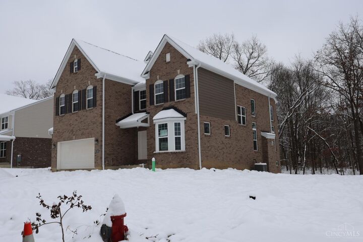 Property Photo: 385 Glen Abbey Lane OH 45039