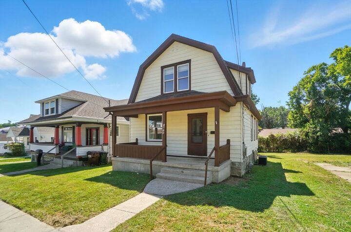 Property Photo: 1613 De Armand Avenue OH 45239