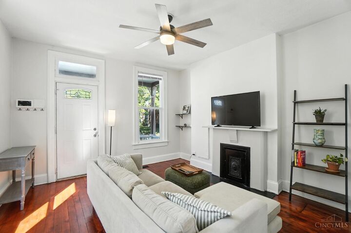 Property Photo: 4242 Williamson Place OH 45223