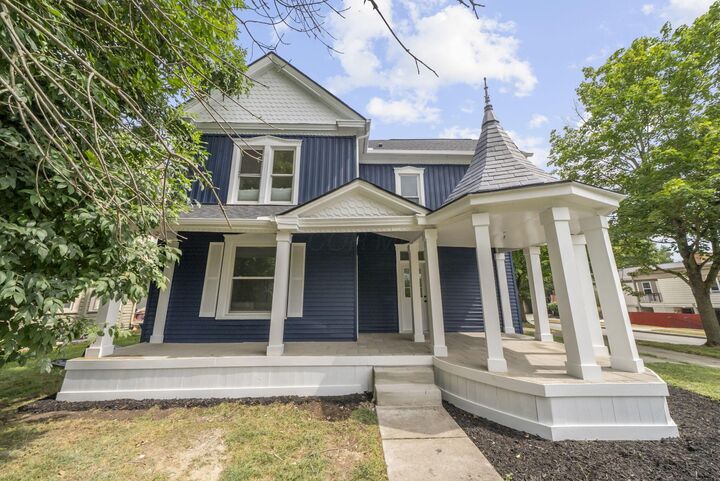 Property Photo:  160 N State Street  OH 43081 
