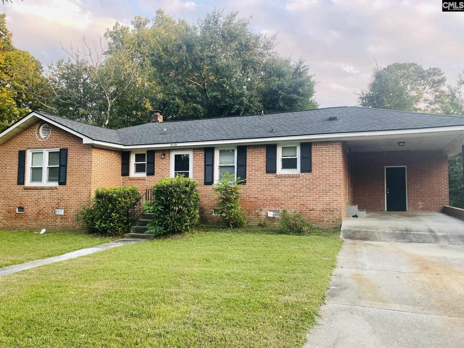 Property Photo: 2110 Gayley SC 29209