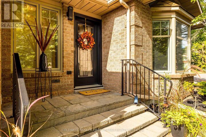 Property Photo: 9 Lone Meadow Trail ON K2S 1C9
