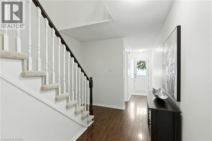 Photo de la propriété:  415 River Oaks Boulevard West 23  ON L6H 5P7 