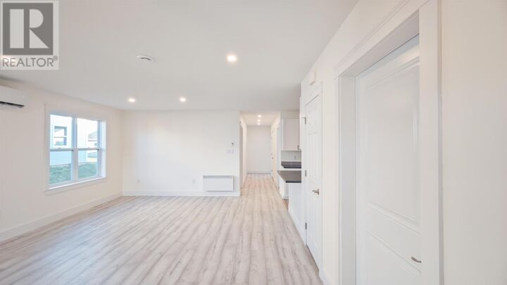 Photo de la propriété: 13-15 Aidan Street PE C1E 3P9