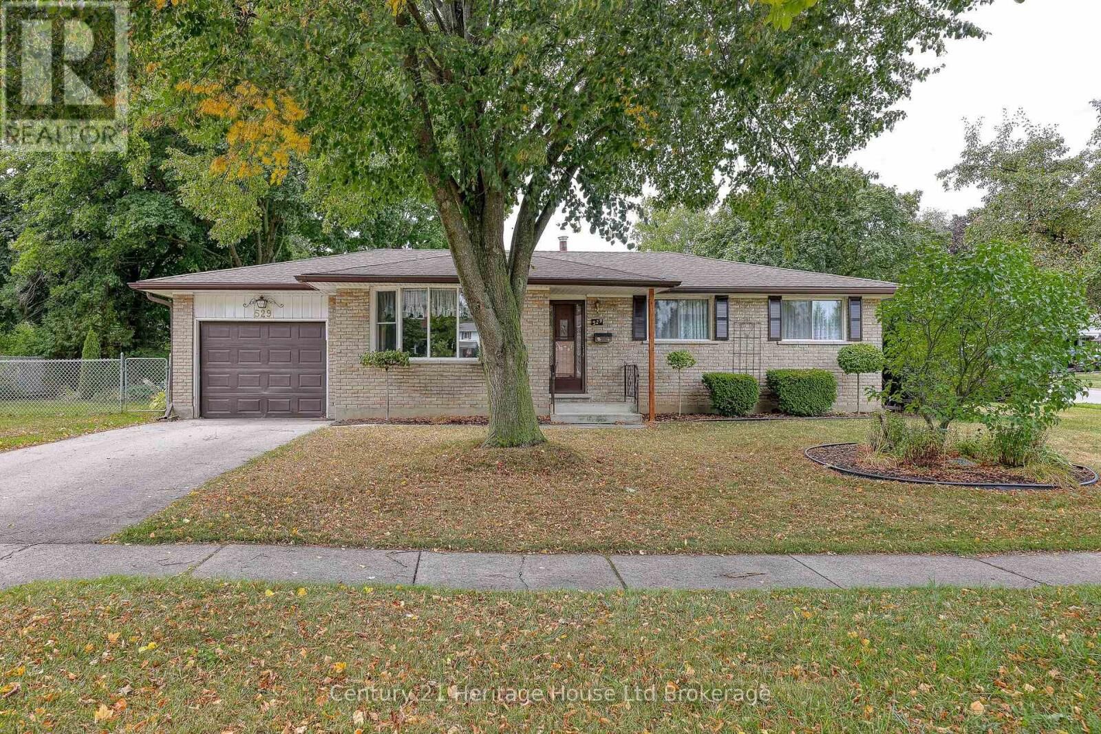 Photo de la propriété: 529 Leinster Street ON N4S 7G4
