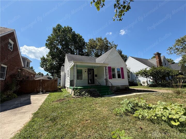 Property Photo: 820 Buckingham Road OH 45419