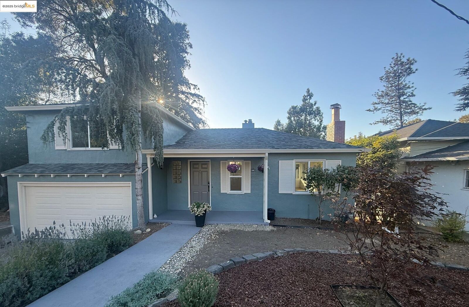 Property Photo: 3601 Calafia Ave CA 94605