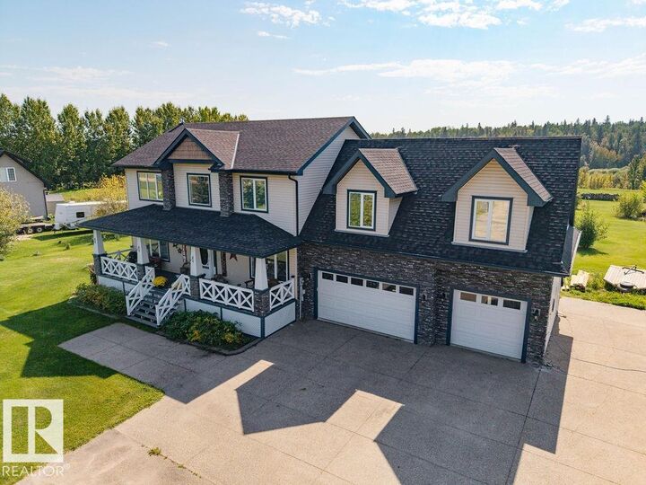 Property Photo: 55109 Hwy 777 421 AB T0E 1V0