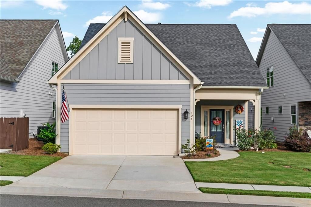 Property Photo: 125 Grand Circle GA 30143