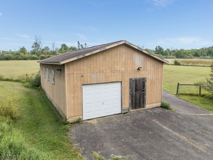 Property Photo:  42 Pine Hill Rd  NJ 08559 