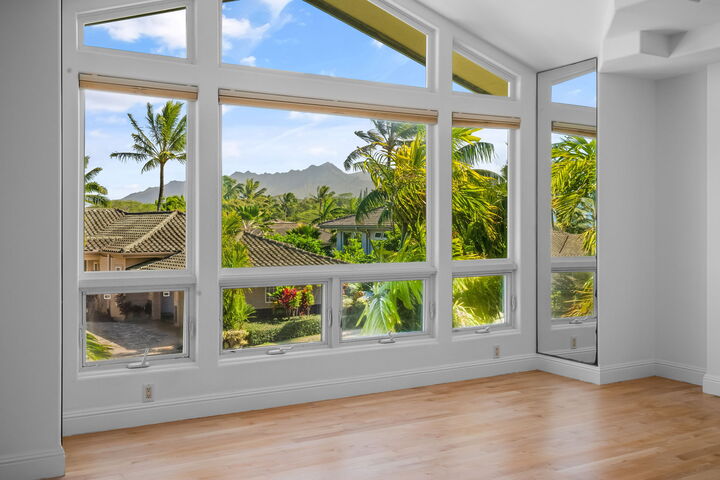 Property Photo: 4100 Queen Emma'S Dr 73 HI 96722