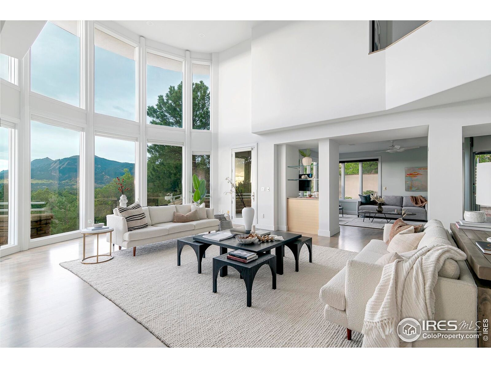 Property Photo:  3747 Mountain Laurel Pl  CO 80304