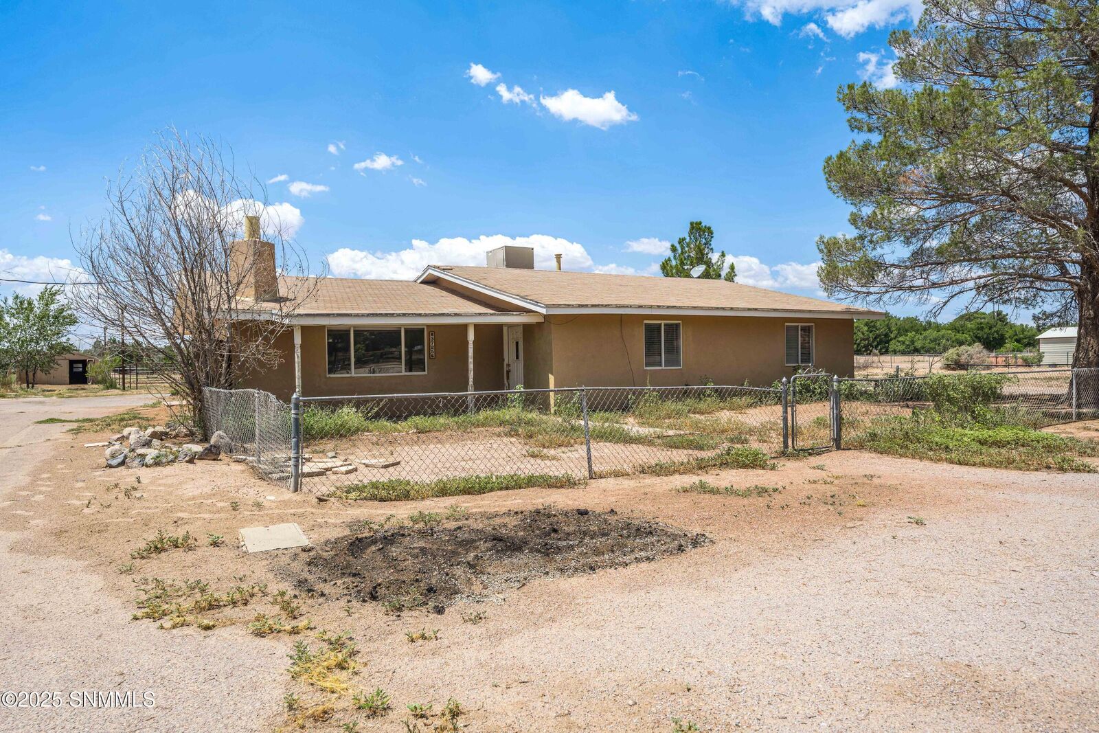 Property Photo:  3725 Argus Street  NM 88005 