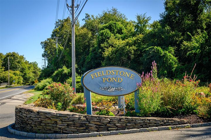 Property Photo:  1902 Dunhill Drive  NY 10509 