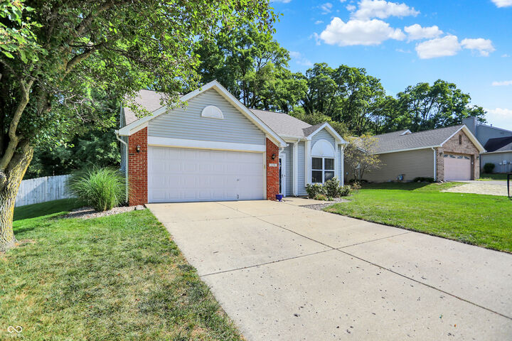 Property Photo: 228 Buckingham Circle IN 47909