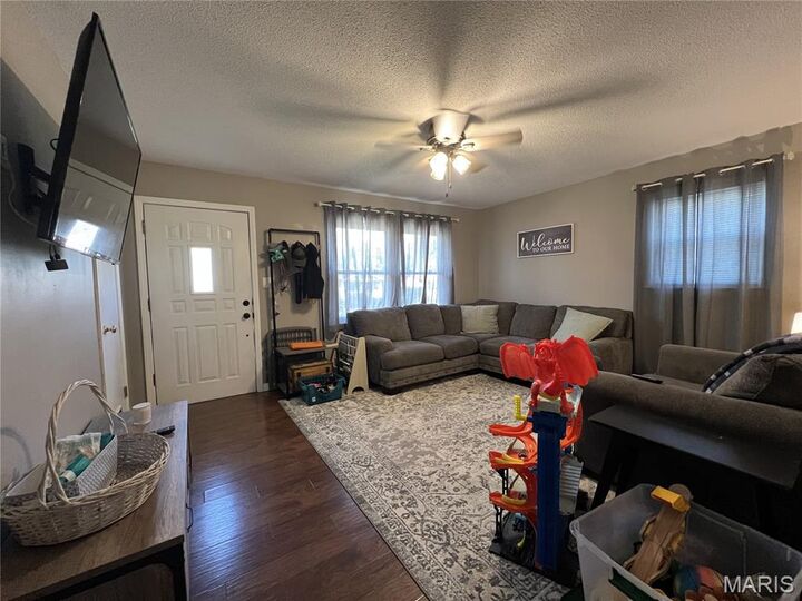 Property Photo:  1411 1st Street  MO 63780 