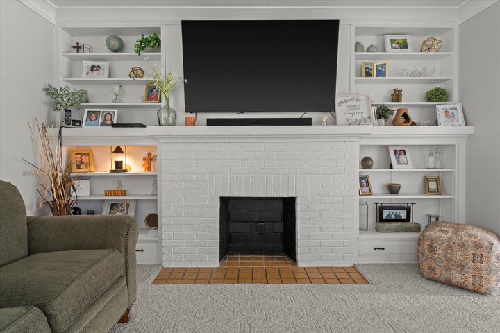 Property Photo: 7621 W Hadley St WI 53222