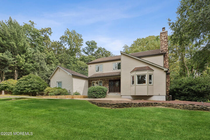 7 Canyon Woods Court  Holmdel NJ 07733 photo
