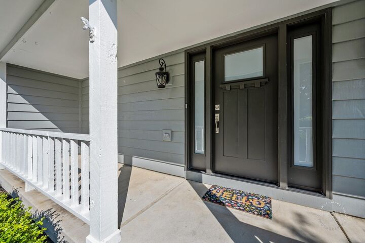 Property Photo: 342 Dilorenzo Drive IL 60565