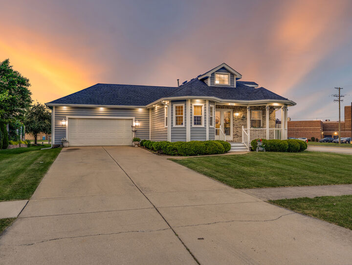 Property Photo:  101 Bell Court  IL 60543 