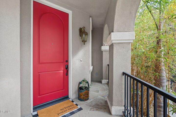 Property Photo:  6303 Goldeneye Street  CA 93003 