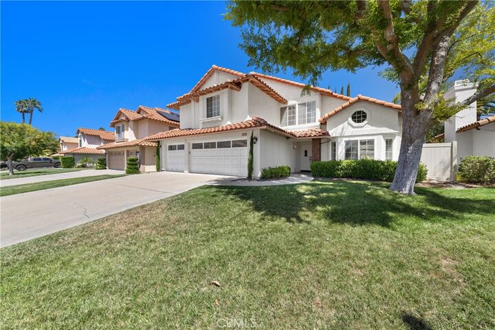 Property Photo:  32122 Corte Eldorado  CA 92592 