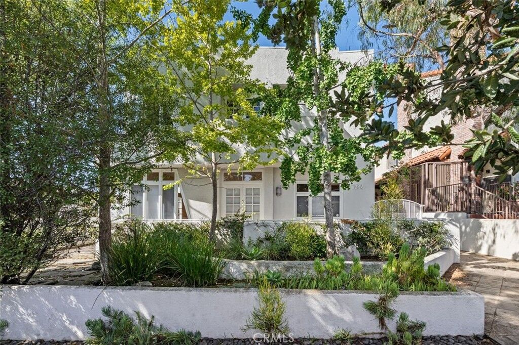 Property Photo:  944 18th Street 3  CA 90403 