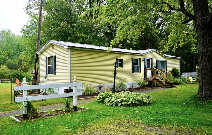 Property Photo: 408 & 412 Hunnewell Avenue ME 04967