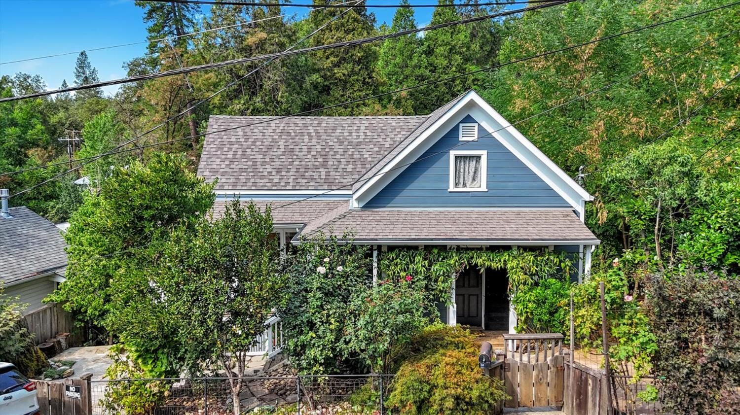 Property Photo: 210 Mill Street CA 95959