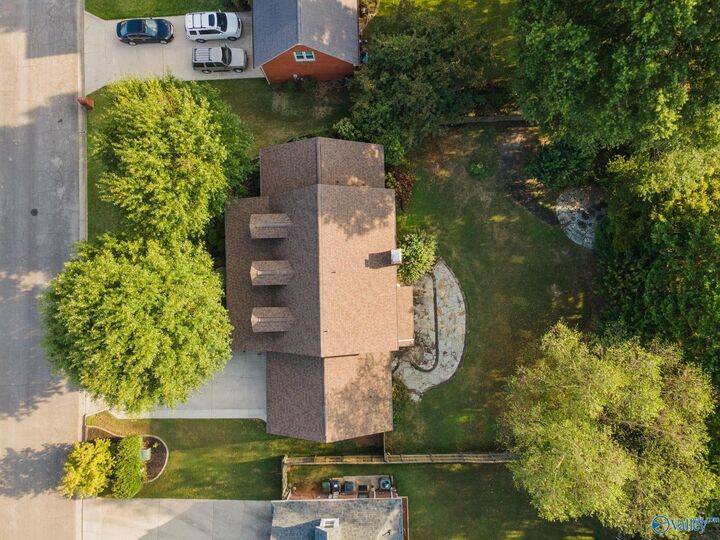 Property Photo: 3305 Cedar Cove SW AL 35603