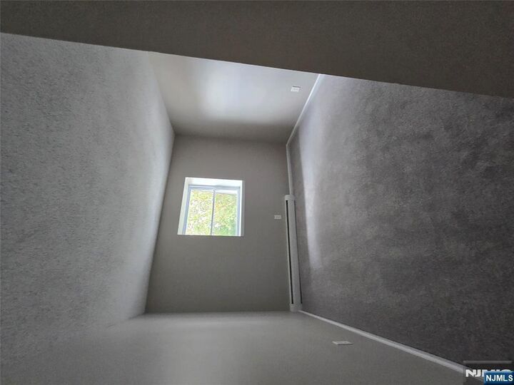 Property Photo:  75 Sussex Street 8C  NJ 07601 