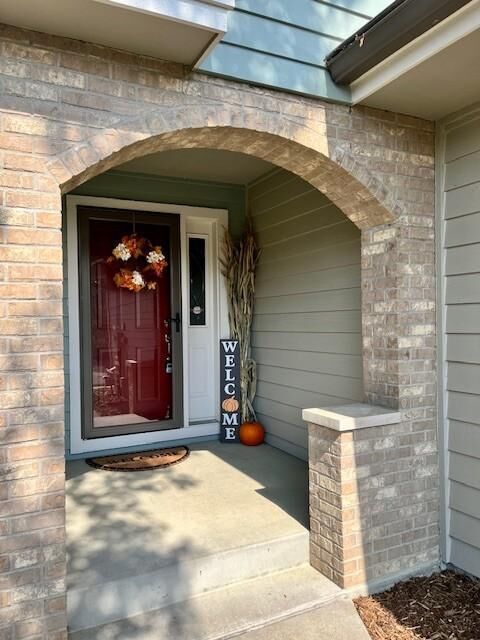 Property Photo: 1778 Green Crest Drive MN 55386