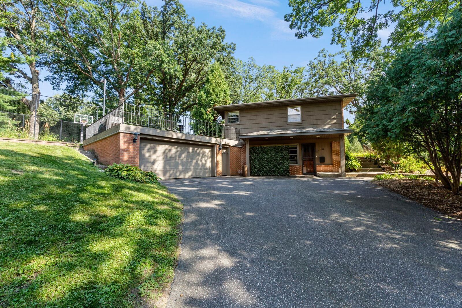 Property Photo:  6541 Tingdale Avenue  MN 55439 