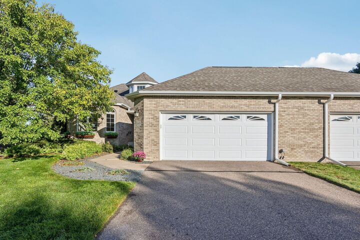 Property Photo:  3605 Archer Lane N  MN 55446 