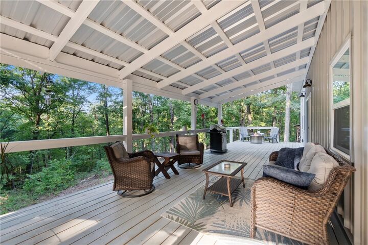 Property Photo: 399 County Road 116 AR 72631