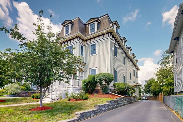 Property Photo: 96 Dix St 6 MA 02122