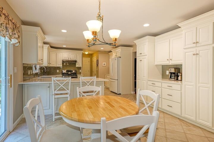 Property Photo: 7 Albert Ray Dr MA 01721
