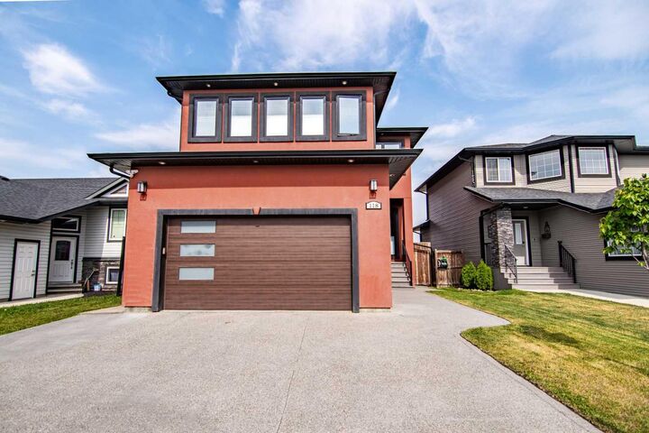 Photo de la propriété: 118 Turner Crescent AB T4N 6K7