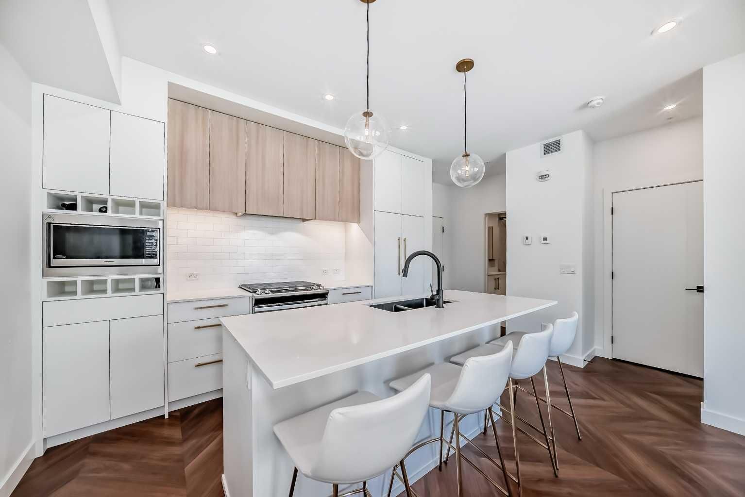 Property Photo:  4275 Norford Avenue NW 101  AB T3B 6M2 