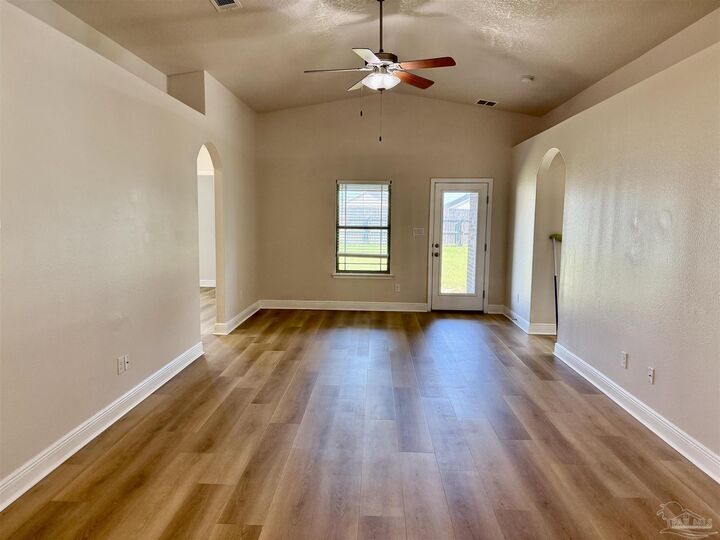 Property Photo: 2282 Waltham St FL 32505